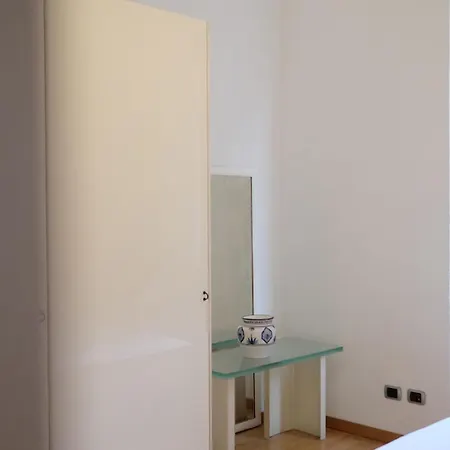 Fauche11 Apartment *